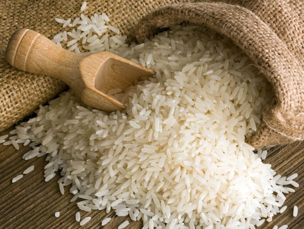 توزیع برنج پاکستانی توسط اتحادیه استان و اتحادیه های شهرستانی