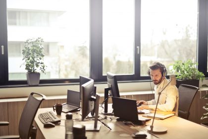 نخستین پرواز بدون تولید کربن بر فراز اقیانوس آرام